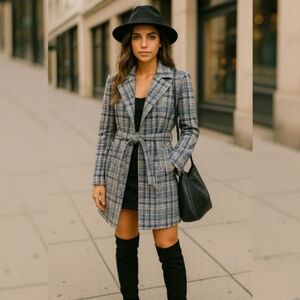 Solitaire Anthropologie Vegan Suede Plaid Trench Coat In L NWT